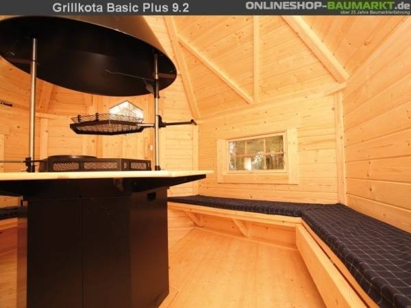Wolff Finnhaus Grillkota 9 de Luxe mit Saunaanbau und schwarzen Schindeln